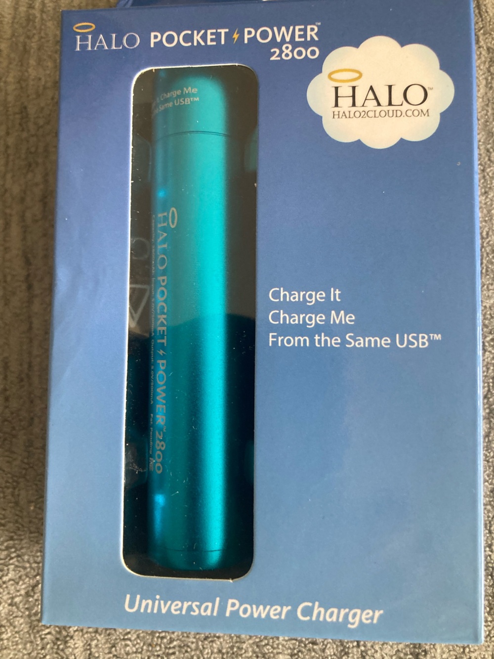Halo Pocket Power 2800 Portable Charger in Blue